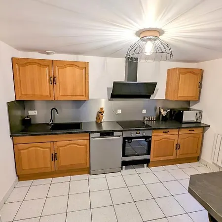 Maison De 5 Personnes *