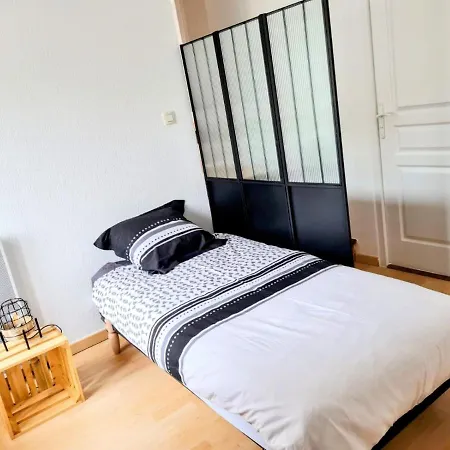 Nyaraló Maison De 5 Personnes *